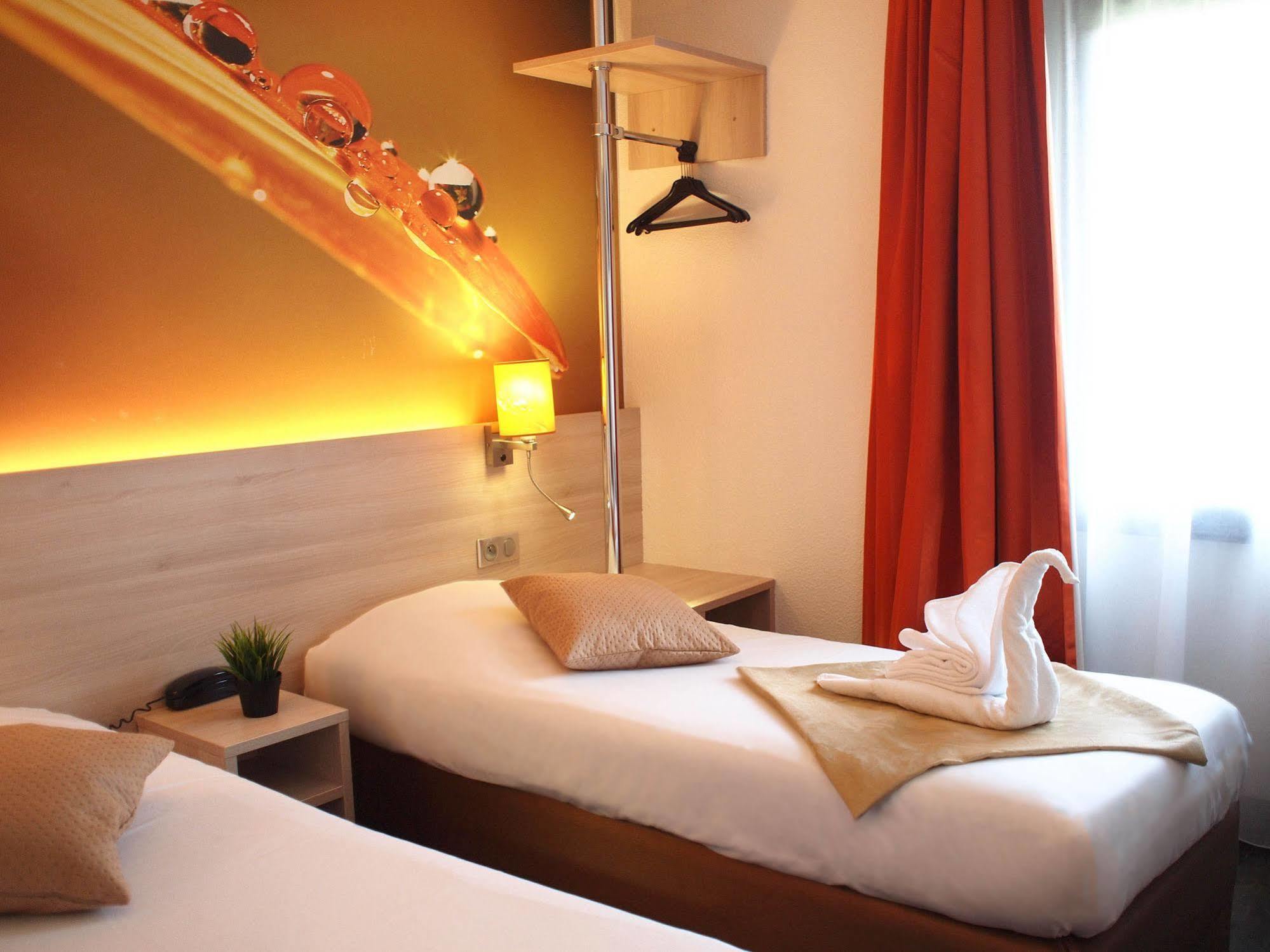 Hotel Inn Design Resto Novo Sable Экстерьер фото